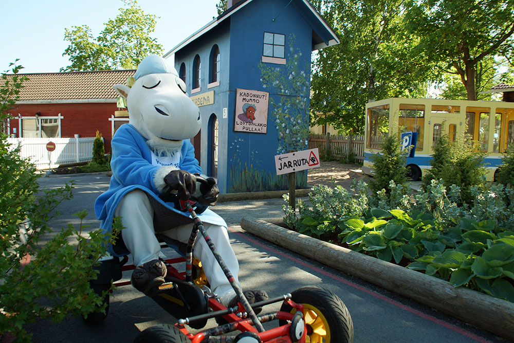 Herra Hakkaraisen Talo